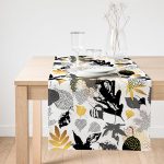 Realhomes Beyaz Zemin Üzerinde Gold Detaylı Yaprak Desenli Dijital Baskılı Özel Tasarım Süet Runner Realhomes