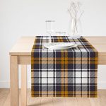 Realhomes Beyaz Zemin Üzerinde Renkli Ekose Desenli Dijital Baskılı Özel Tasarım Süet Runner Realhomes