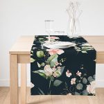 Realhomes Rengarenk Zemin Üzerinde Beyaz Çiçek Desenli Dijital Baskılı Özel Tasarım Süet Runner Realhomes