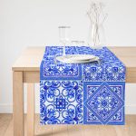 Realhomes Beyaz Zemin Üzerinde Çini Desenli Dijital Baskılı Özel Tasarım Süet Runner Realhomes