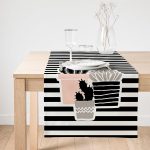 Realhomes Renkli Zemin Üzerinde Siyah Çizgili Kaktüs Desenli Dijital Baskılı Özel Tasarım Süet Runner Realhomes