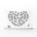 Tüy Desen Kalp Motifli Dijital Baskılı Dekoratif Dikdörtgen Kırlent Kılıfı Realhomes