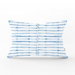 - Rh-Dik-2308-Gorsel1 - Realhomes Mavi Çizgi Desenli Dijital Baskılı Dekoratif Dikdörtgen Yastık Kılıfı Realhomes