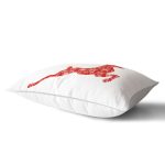 - Rh-Dik-3073-Gorsel2 - Realhomes Beyaz Zeminde Kırmızı Geyik Özel Tasarım Dijital Baskılı Dikdörtgen Yastık Kırlent Kılıfı Realhomes