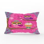 - Rh-Dik-3258-Gorsel1 - Realhomes Çocuk Odası Pembe Baykuş Tasarımlı Dikdörtgen Yastık Kırlent Kılıfı Realhomes