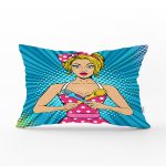- Rh-Dik-3284-Gorsel1 - Realhomes Mavi Zemini Popart Girl Desenli Dekoratif Dikdörtgen Yastık Kırlent Kılıfı Realhomes