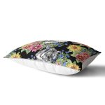 - Rh-Dik-3318-Gorsel2 - Realhomes Siyah Zeminde Leopar ve Çiçekler Özel Tasarım Dikdörtgen Yastık Kırlent Kılıfı Realhomes