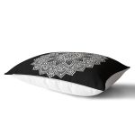 Siyah Beyaz Mandala Tasarımlı Dekoratif Dikdörtgen Kırlent Kılıfı Realhomes