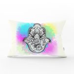 - Rh-Dik-5206-Gorsel1 - Realhomes Gökkuşağı Zeminde Fatma Ana Eli Temalı Özel Tasarım Dikdörtgen Yastık Kılıfı Realhomes