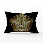 Siyah Zeminde Mandala İçinde Gold Fâtımâ'nın Eli Motifli Özel Tasarım Dikdörtgen Yastık Kılıfı Realhomes
