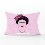 Pembe Zeminde Kahlo Frida Baskılı Dikdörtgen Kırlent Kılıfı Realhomes