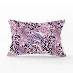 Lila Zemin Üzerinde Leopar Deseni Baskılı Özel Tasarım Dekoratif Dikdörtgen Yastık Kılıfı Realhomes
