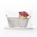 Sepette Şapkalı Kedi Desenli Dijital Baskılı Modern Dikdörtgen Yastık Kırlent Kılıfı Realhomes