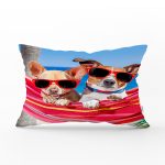 - Rh-Dik-5629-Gorsel1 - Realhomes Hamaktaki Köpekler Motifli Modern Dikdörtgen Yastık Kırlent Kılıfı Realhomes