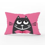 - Rh-Dik-5637-Gorsel1 - Realhomes Çizgi Film Karakterli Pembe Zeminde Kedi Modern Dikdörtgen Kırlent Kılıfı Realhomes