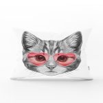 - Rh-Dik-5672-Gorsel1 - Realhomes Pembe Gözlüklü Dijital Baskılı Modern Dikdörtgen Yastık Kırlent Kılıfı Realhomes