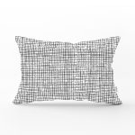 - Rh-Dik-5763-Gorsel1 - Realhomes Siyah Beyaz Damalı Dijital Baskılı Modern Dikdörtgen Kırlent Kılıfı Realhomes