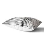 - Rh-Dik-5764-Gorsel2 - Realhomes Siyah Beyaz Modern Çizgili Dekoratif Dikdörtgen Yastık Kılıfı Realhomes