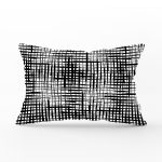 - Rh-Dik-5767-Gorsel1 - Realhomes Siyah Beyaz Damalı Dekoratif Dikdörtgen Yastık Kılıfı Realhomes