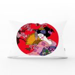 - Rh-Dik-5797-Gorsel1 - Realhomes Çiçek Desenli Yelpazeli Japon Kız Motifli Modern Dikdörtgen Yastık Kılıfı Realhomes