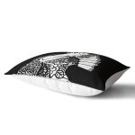 - Rh-Dik-5805-Gorsel2 - Realhomes Siyah Zeminde Gri Japon Kız Motifli Dekoratif Dikdörtgen Kırlent Kılıfı Realhomes