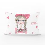 - Rh-Dik-712-Gorsel1 - Realhomes Fashion Girl Dijital Baskılı Modern Dikdörtgen Yastık Kırlent Kılıfı Realhomes