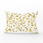 - Rh-Dik-7139-Gorsel1 - Realhomes Beyaz Zemin Üzerinde Gold Renkli Puantiye Desenli Modern Dikdörtgen Yastık Kırlent Kılıfı Realhomes