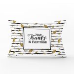 - Rh-Dik-7167-Gorsel1 - Realhomes Beyaz Zeminde Gold Yapraklı Thanks Yazılı Dikdörtgen Yastık Kırlent Kılıfı Realhomes