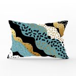 - Rh-Dik-7173-Gorsel1 - Realhomes Sıyah Beyaz Zeminde Gold Detaylı Renkli Çizim Dijital Baskılı Modern Dikdörtgen Yastık Kılıfı Realhomes