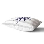 Gri Beyaz Zeminde Pusula Desenli Dijital Baskılı Modern Dikdörtgen Yastık Kırlent Kılıfı Realhomes