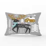 - Rh-Dik-7240-Gorsel1 - Realhomes Gri Zeminde Geyik Desenli Dijital Baskılı Modern Dikdörtgen Yastık Kırlent Kılıfı Realhomes