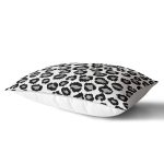 - Rh-Dik-7605-Gorsel2 - Realhomes Gri Zemin Üzerinde Geometrik Çizim Dijital Baskılı Modern Dikdörtgen Yastık Kırlent Kılıfı Realhomes