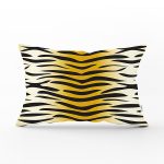 Renkli Zemin Üzerinde Gold Detaylı Geometrik Çizimli Dikdörtgen Yastık Kırlent Kılıfı Realhomes