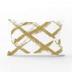 Beyaz Zemin Üzerinde Gold Renkli Geometrik Çizimli Modern Dikdörtgen Yastık Kırlent Kılıfı Realhomes