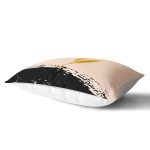 Pastel Zemin Üzerinde Gold Detaylı Yaprak Desenli Modern Dikdörtgen Yastık Kırlent Kılıfı Realhomes