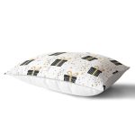 Beyaz Zemin Üzerinde Gold Detaylı Hediye Paketi Desenli Dikdörtgen Yastık Kırlent Kılıfı Realhomes