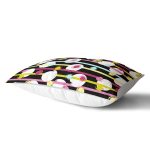 - Rh-Dik-7800-Gorsel2 - Realhomes Siyah Zemin Üzerinde Modern Çizgili Beyaz Puantiyeli Dikdörtgen Yastık Kırlent Kılıfı Realhomes