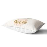 - Rh-Dik-7832-Gorsel2 - Realhomes Renkli Zemin Üzerinde Gold Detaylı Hello Yazılı Modern Dikdörtgen Yastık Kırlent Kılıfı Realhomes