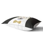 - Rh-Dik-7839-Gorsel2 - Realhomes Siyah Zemin Üzerinde Gold Detaylı Sevimli Ayıcık Modern Dikdörtgen Yastık Kırlent Kılıfı Realhomes