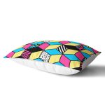 - Rh-Dik-7849-Gorsel2 - Realhomes Renkli Zemin Üzerinde Modern Geometrik Küp Desenli Modern Dikdörtgen Yastık Kırlent Kılıfı Realhomes