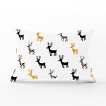 - Rh-Dik-7864-Gorsel1 - Realhomes Beyaz Zemin Üzerinde Modern Geyik Desenli Dikdörtgen Yastık Kırlent Kılıfı Realhomes