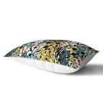 - Rh-Dik-7888-Gorsel2 - Realhomes  Beyaz Zemin Üzerinde Pastel Rengarenk Çiçek Desenli Modern Dikdörtgen Yastık Kırlent Kılıfı Realhomes