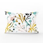 - Rh-Dik-7889-Gorsel1 - Realhomes Beyaz Zemin Üzerinde Pastel Rengarenk Çiçek Desenli Modern Dikdörtgen Yastık Kırlent Kılıfı Realhomes