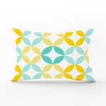 Beyaz Zemin Üzerinde Renkli Geometrik Desenli Dijital Baskılı Modern Dikdörtgen Yastık Kılıfı Realhomes