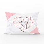 - Rh-Dik-7962-Gorsel1 - Realhomes Beyaz Zemin Üzerinde Geometrik Desenli Kalp Motifli Dikdörtgen Yastık Kırlent Kılıfı Realhomes