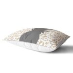 - Rh-Dik-7993-Gorsel2 - Realhomes Beyaz Zemin Üzerinde Gold Detaylı Ananas Desenli Modern Dikdörtgen Yastık Kırlent Kılıfı Realhomes