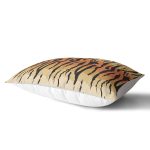 Beyaz Zemin Üzerinde Rengarenk Çiçek Desenli Dikdörtgen Yastık Kırlent Kılıfı Realhomes