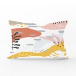 Beyaz Zemin Üzerinde Pastel Renkli Yaprak Desenli Modern Dikdörtgen Yastık Kırlent Kılıfı Realhomes