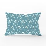 - Rh-Dik-8082-Gorsel1 - Realhomes Renkli Zeminli Deniz Kabuğu Desenli Dijital Baskılı Modern Dikdörtgen Yastık Kırlent Kılıfı Realhomes