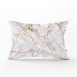 - Rh-Dik-8143-Gorsel1 - Realhomes Renkli Zemin Üzerinde Gold Detaylı Mermer Desenli Modern Dikdörtgen Yastık Kırlent Kılıfı Realhomes